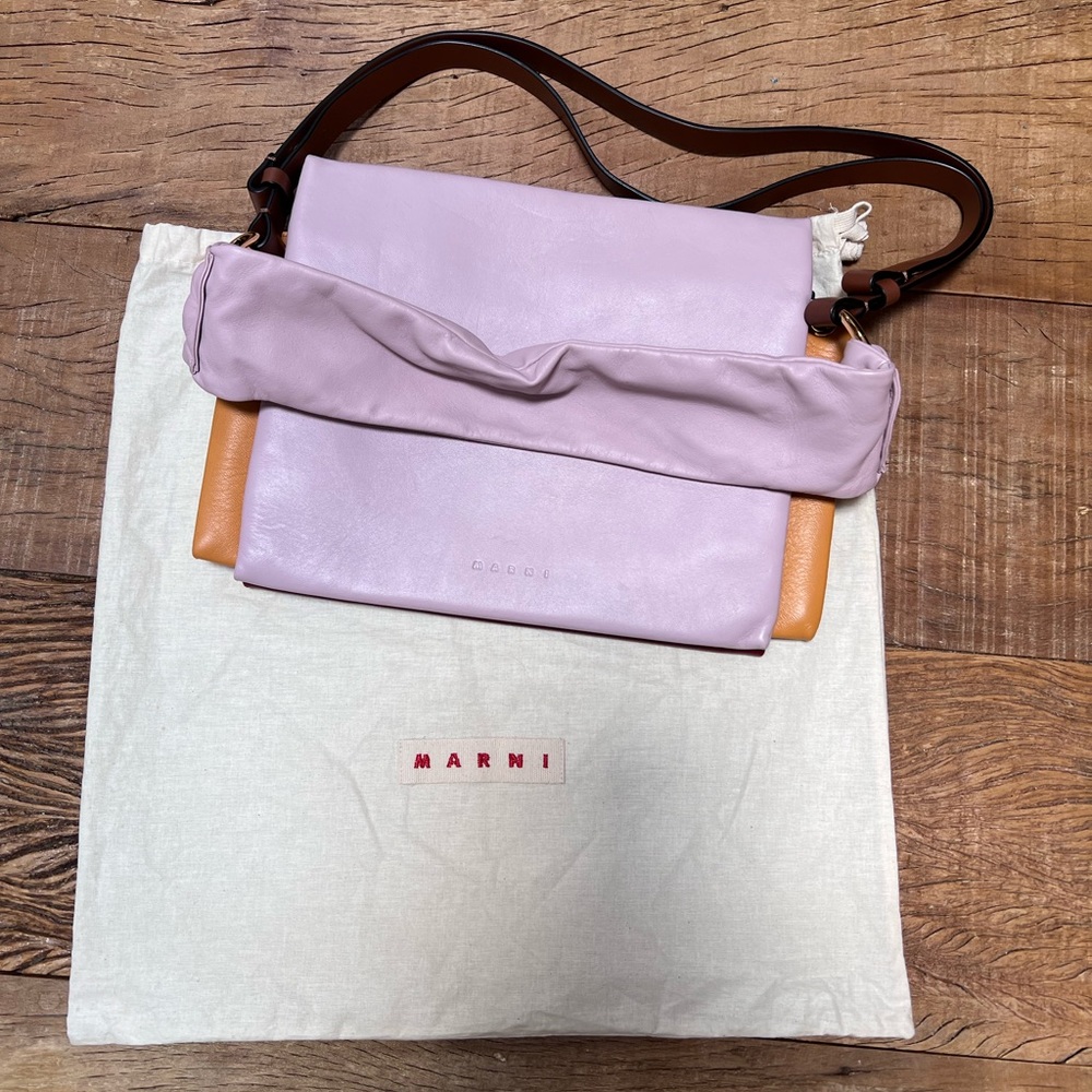 Trunk shoulder All leather Marni bag.